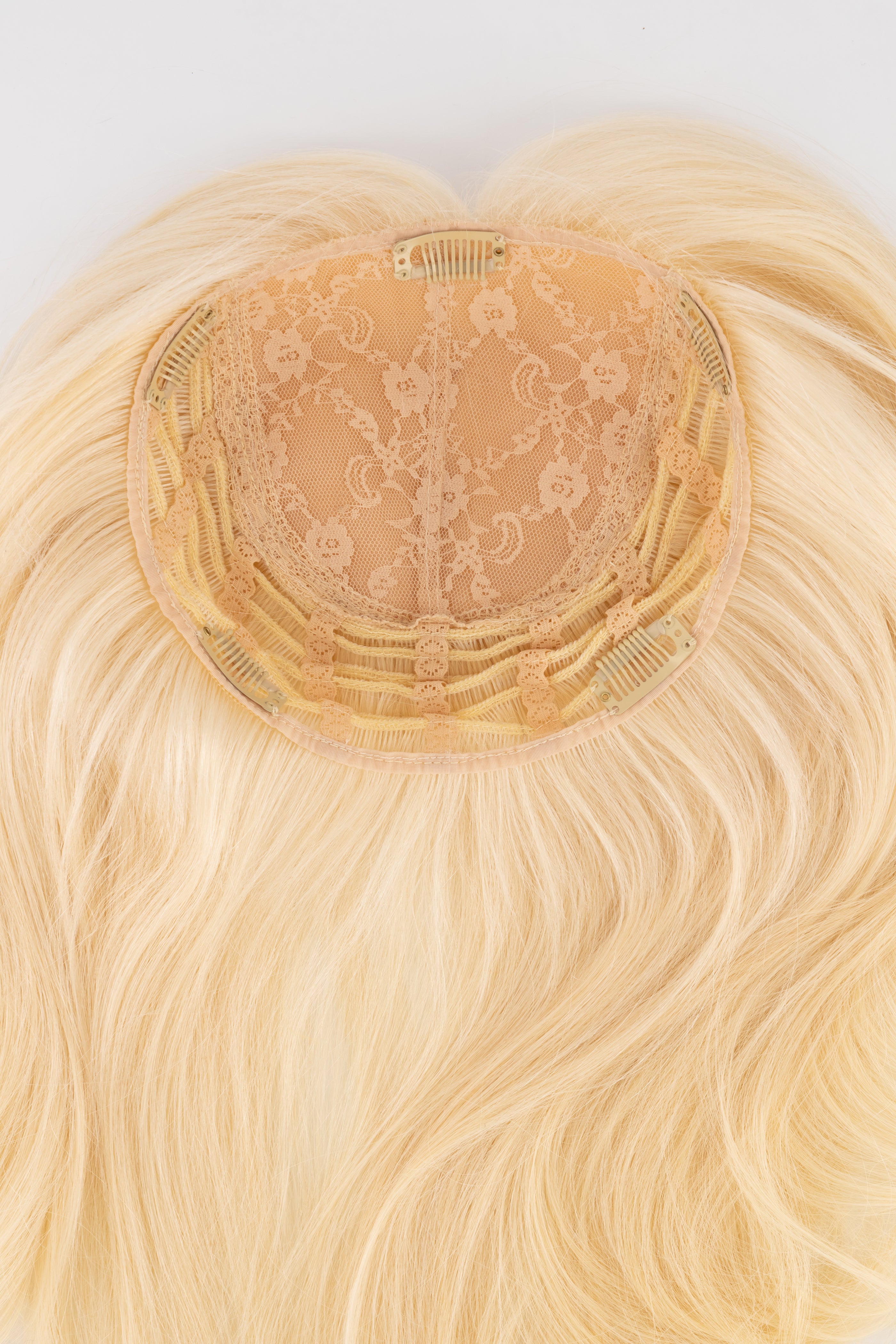 Frontrow crown topper hair extensions in light blonde