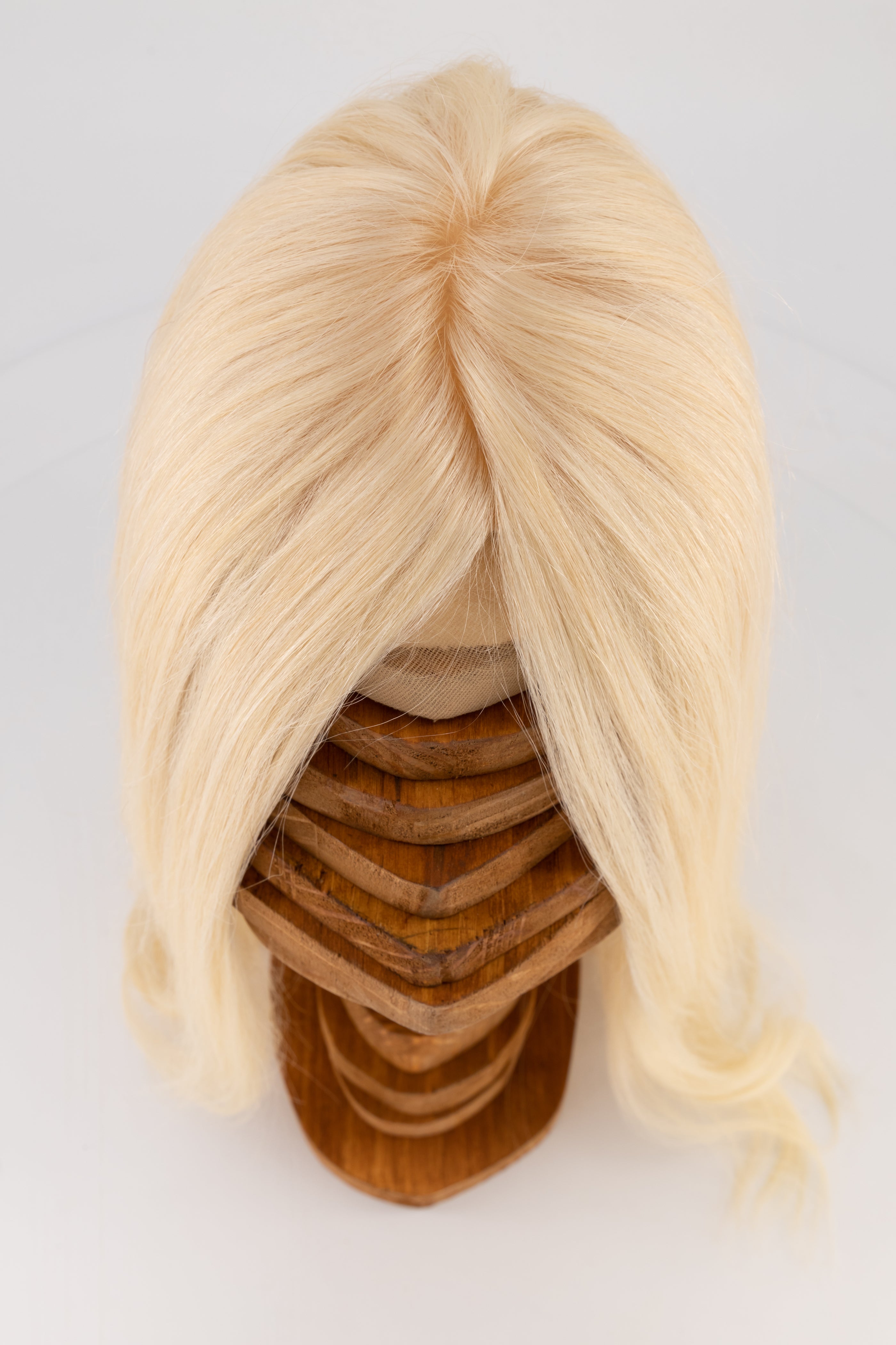 Frontrow crown topper hair extensions in light blonde