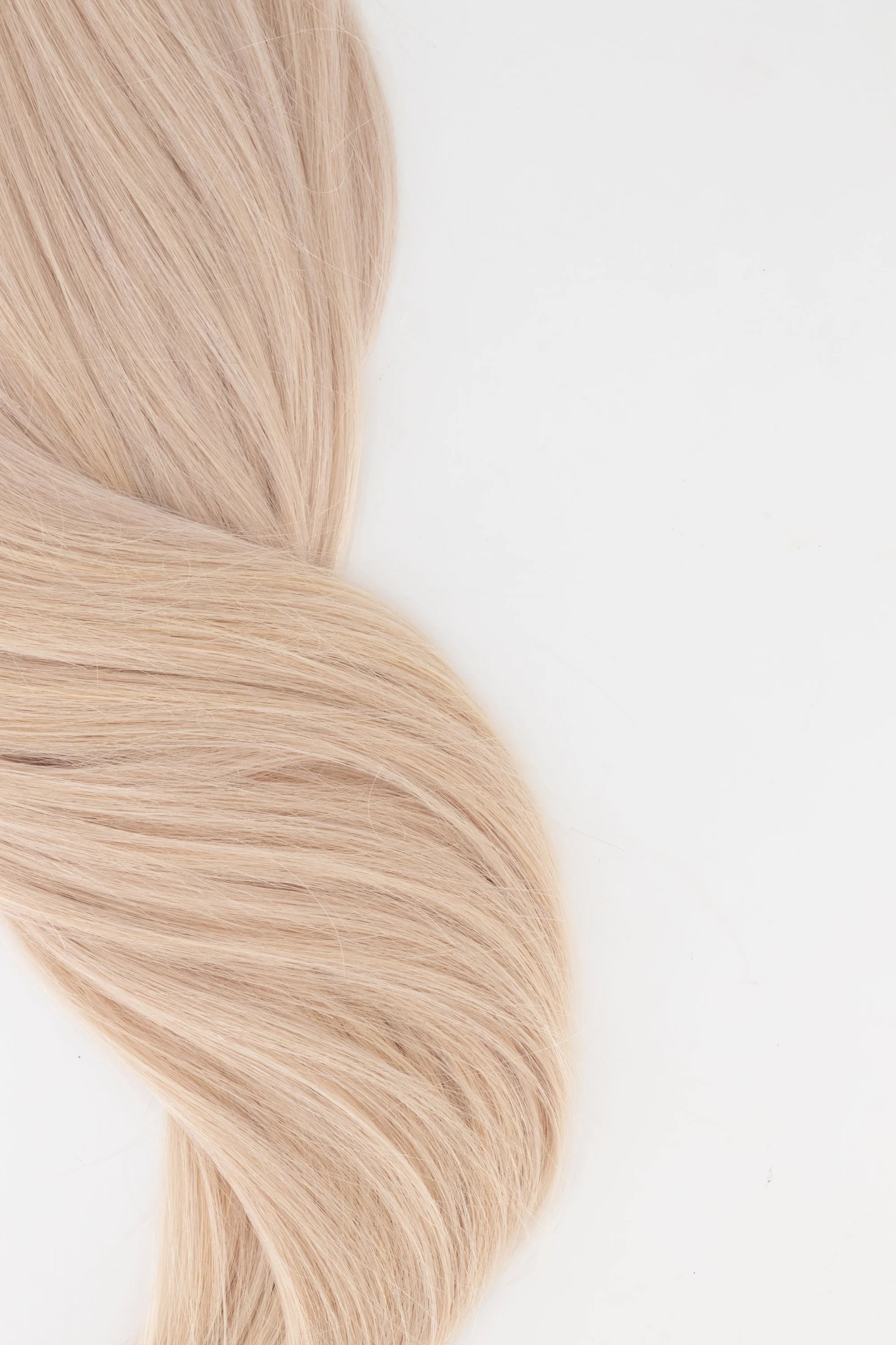 Frontrow halo hair extensions in ash blonde