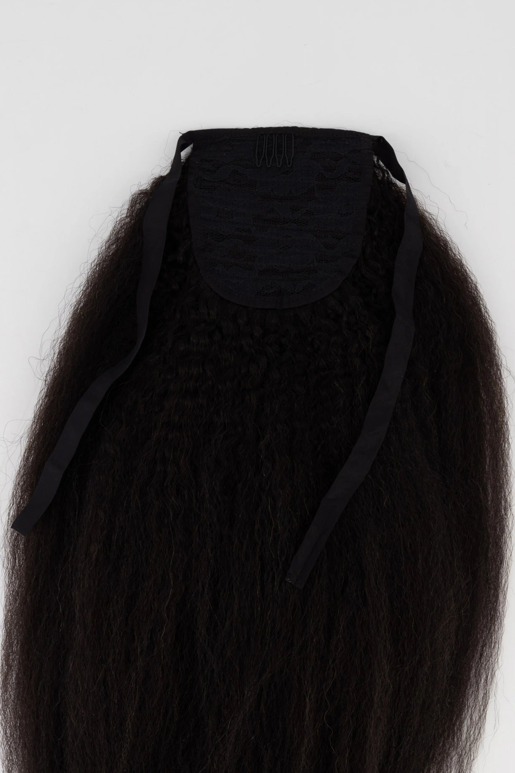Frontrow kinky straight clip-in ponytail extensions in brown black