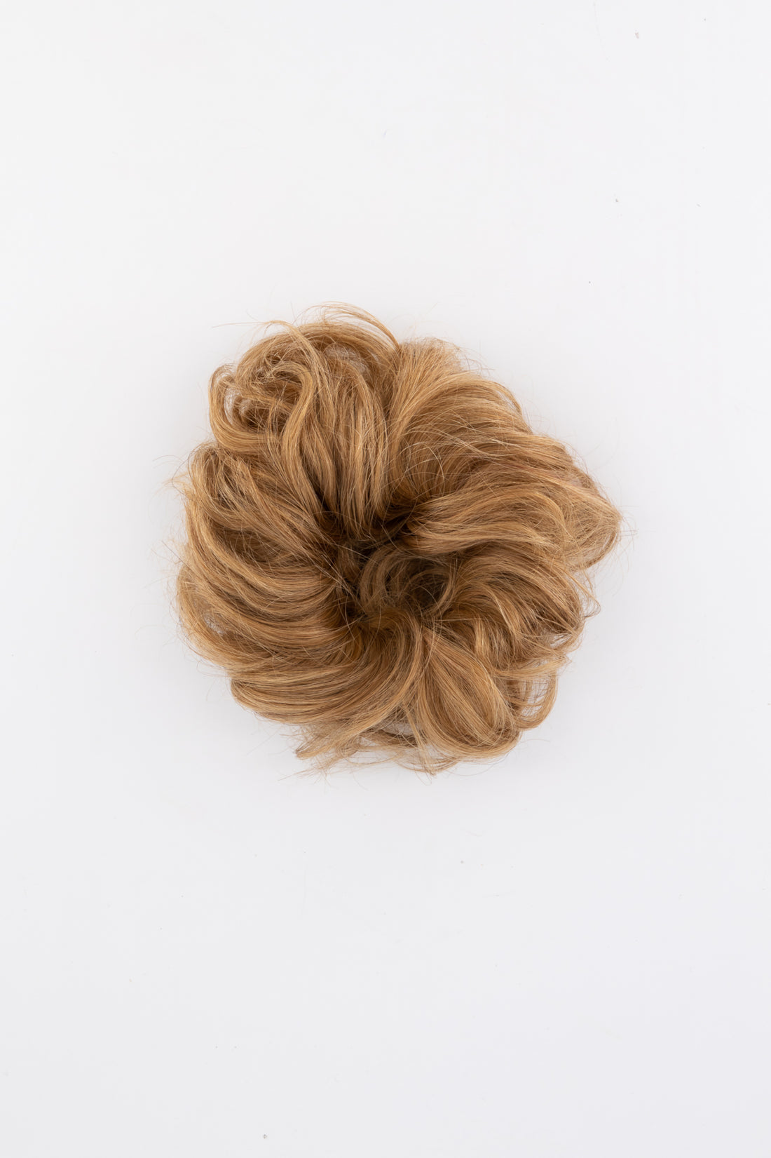 Frontrow hair scrunchie in toffee blonde