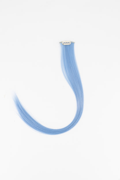 Frontrow clip-in syntethic colour strips in baby blue