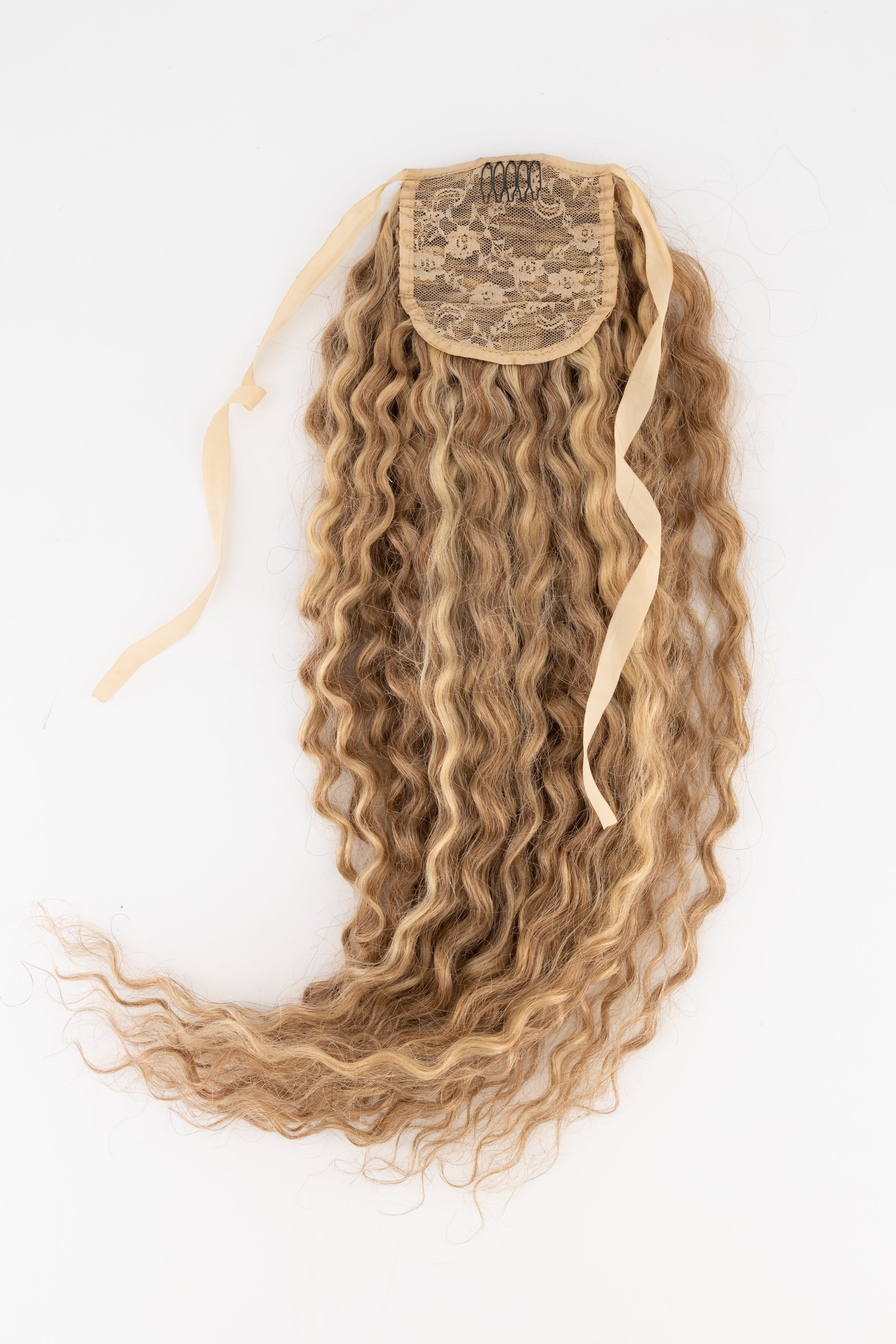 Frontrow curly clip-in ponytail extensions in mixed toffee
