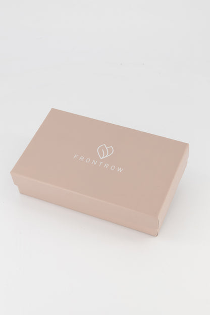 Frontrow clip in hair extensions packaging box