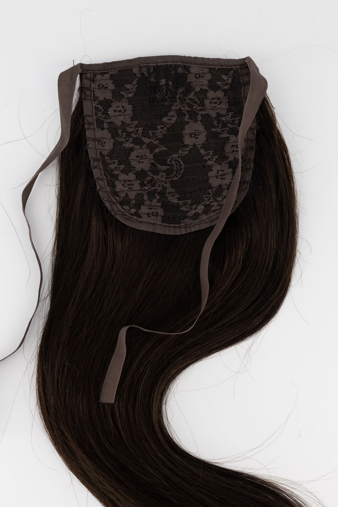 Frontrow clip-in ponytail extensions in brown black