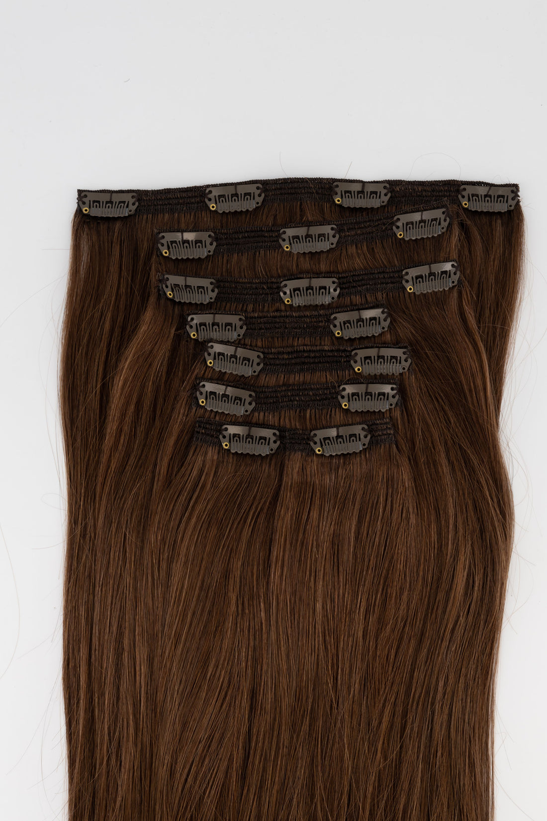 Frontrow clip-in hair extensions in chocolate brown